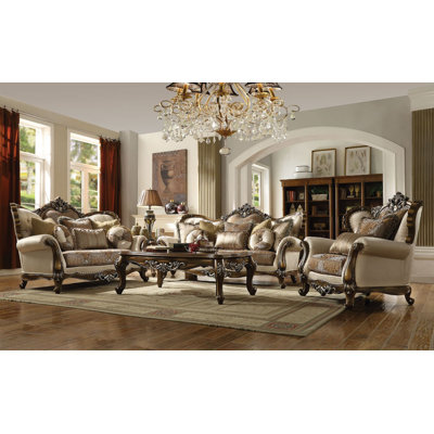 Lark Manor™ Chisolm 89